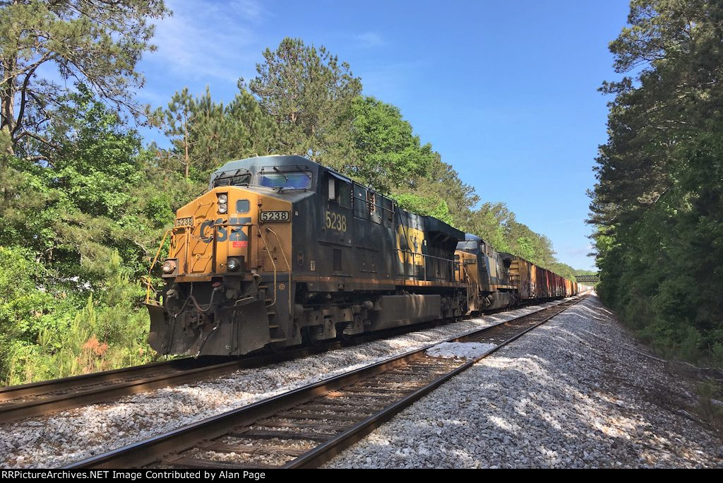 CSX 5238 and 210 wait for green